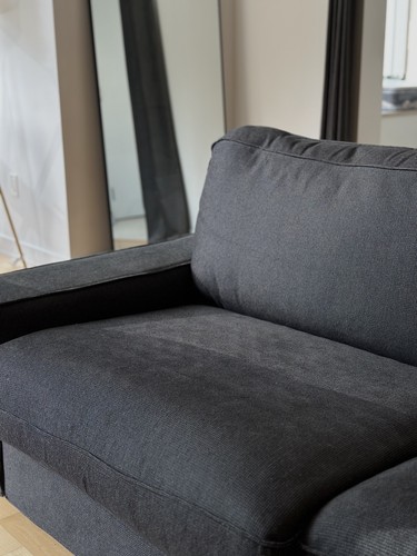 Black sofa perfect - –,