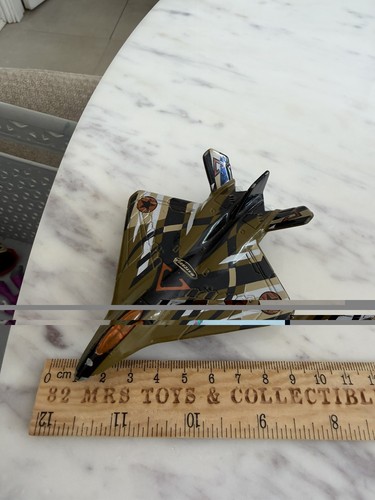 Fighter jet matchbox - fighter,