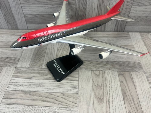 Northwest boeing 747 400 - northwest, 747-400