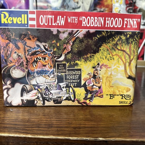 Vintage 1996 revell outlaw - 1996,