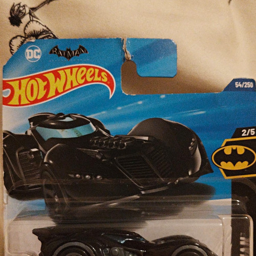 Hot wheels batman arkham - hot,