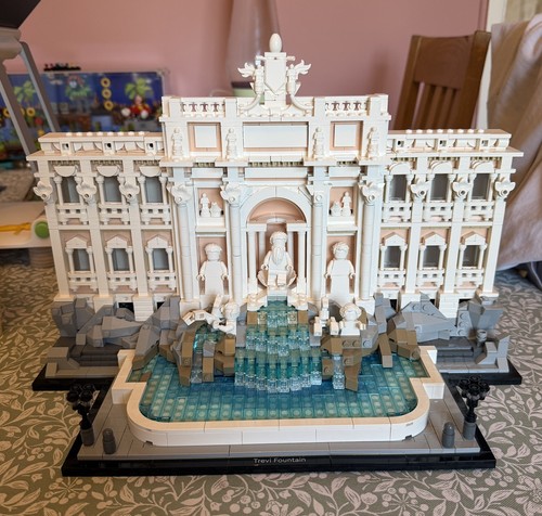 Lego trevi fountain 21062 - lego,