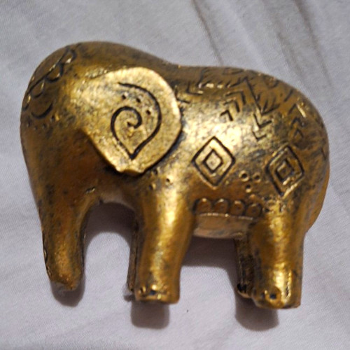 Small painted elephant - painted,