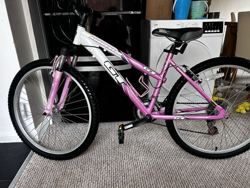 Aggressor mountain bike - gt,