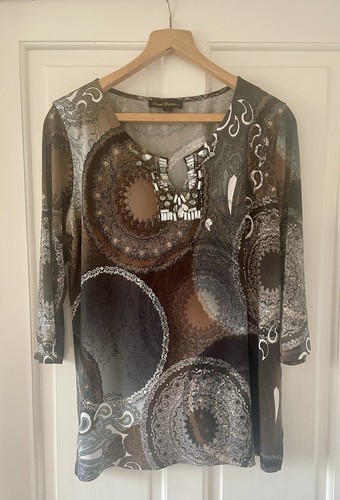 Pre owned tunic - top, with