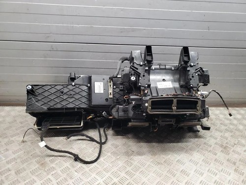 Mercedes benz w221 interior - s,