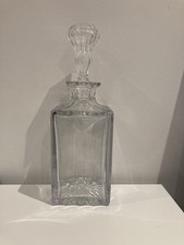 Glass Decanter with Perrier