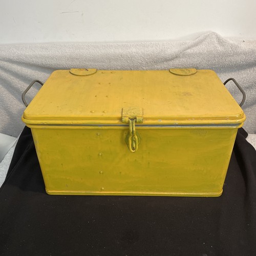 Large yellow tool - tool, /