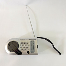 Uni-Com AM FM Radio Dynamo