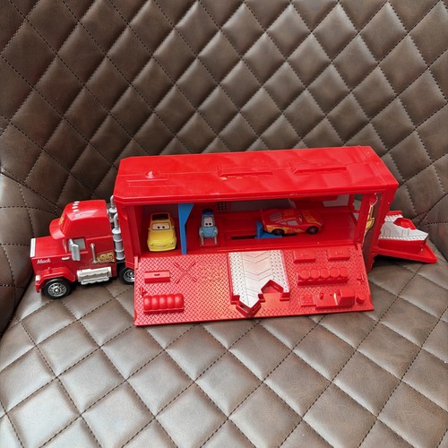 Disney cars mack hauler fold - disney,