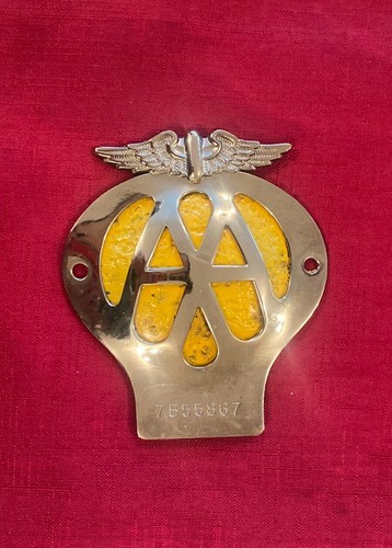 Vintage car badge circa - aa, –