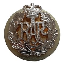 RAF Cap Badge British Royal Air Force Queens Crown Insignia & Back Plate NEW