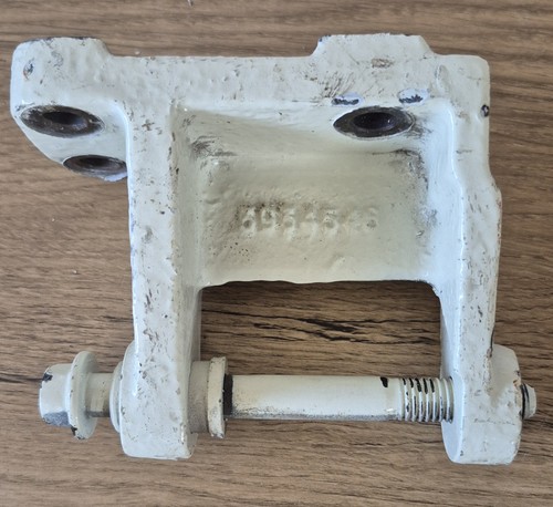 Cummins alternator support - cummins,