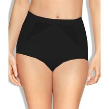 Playtex Perfect Silhouette Light Girdle Maxi Short P00BL IN BLACK Colour.