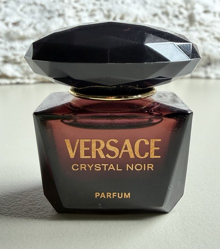 Versace crystal noir parfum - versace,