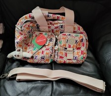 Cream Kipling Defea Bag With A Colorful Monkey Print Bnwt.