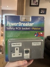 PowerBreaker Safety RCD Socket