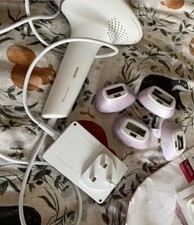 Philips Lumea IPL with SenseIQ