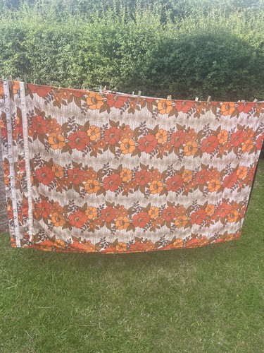 Pair orange brown vintage - pair,