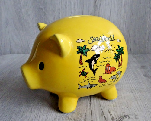 Piggy bank sea - piggy, yellow