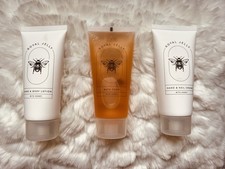 Royal Jelly bath foam, hand
