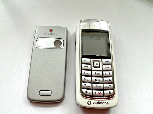 Silver white nokia 6020 grade - silver/white,
