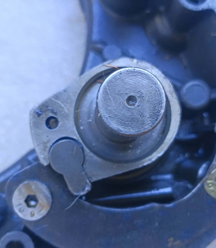 Kickstarter shaft axle