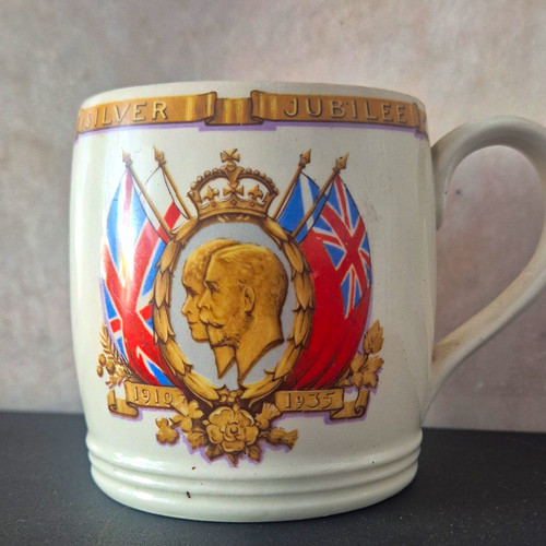 Vintage 1935 king george - king,