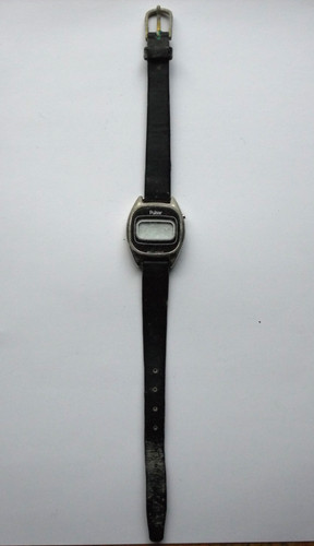 Pulsar digital wristwatch - pulsar,