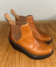 Dr. Martens Women’s RARE