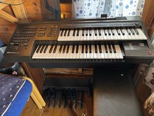 Electric Organ Yamaha Electron