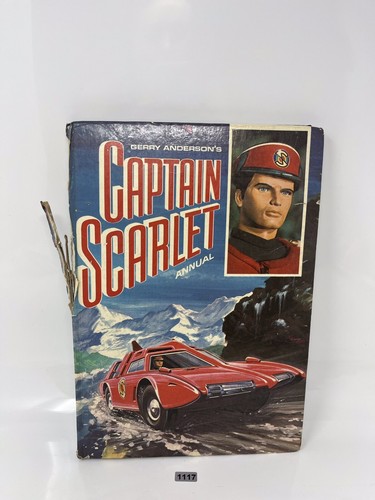 Captain scarlet thunderbirds - captain,