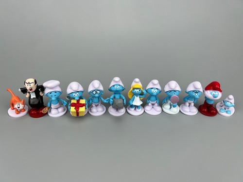 12pcs smurf the lost village - 12pcs,