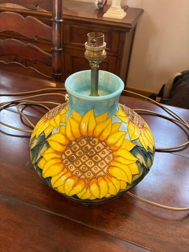 Superb moorcroft sunflower - superb,