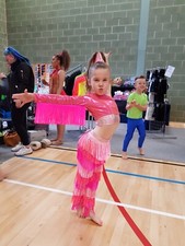 U6/petite slim u8 starter freestyle costume. Used but in great condition. 