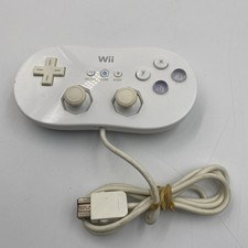 Nintendo Wii / Wii U Classic Wired Game Pad Controller White RVL-005 Genuine