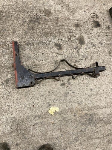 Volvo air tank bracket - air,
