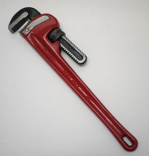 Ridgid pipe wrench - 18", made