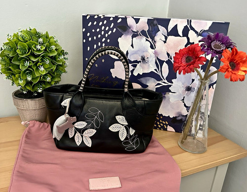 Radley black leather tote bag - black,