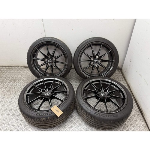 Toyota yaris alloys - toyota,