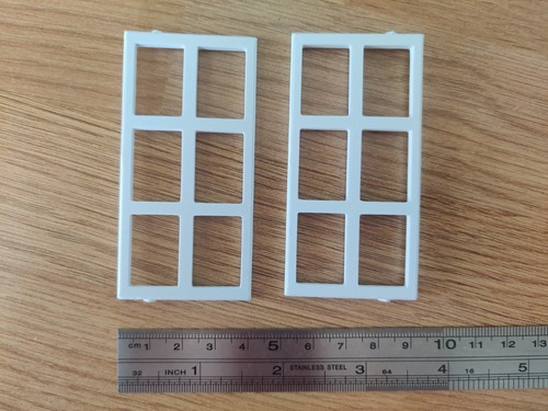 Not triang doll house - doll, spare