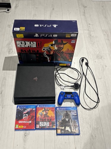 Ps4 pro 1tb - 1tb, red