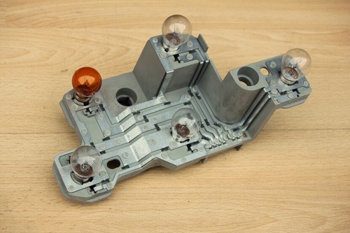 Rear left tail lamp - rear,