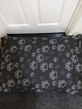 Pet/Dog Bedding with Spare Cover