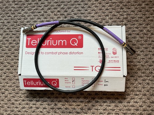 Tellurium black digital - black,