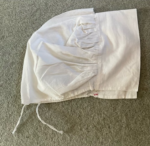 Original vintage white - vintage, bonnet