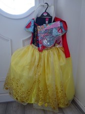 Deluxe Snow White Fancy Dress