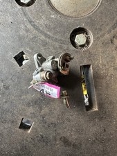 MZ ETZ 250 251 301 Oil Pump (pink48)