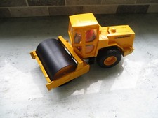 VINTAGE BRITAINS CONSTRUCTION