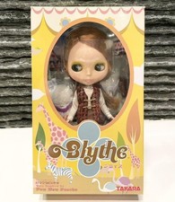 Takara Neo Blythe Very Inspired by Pow Wow Poncho SBL-2 Collectible Dolls